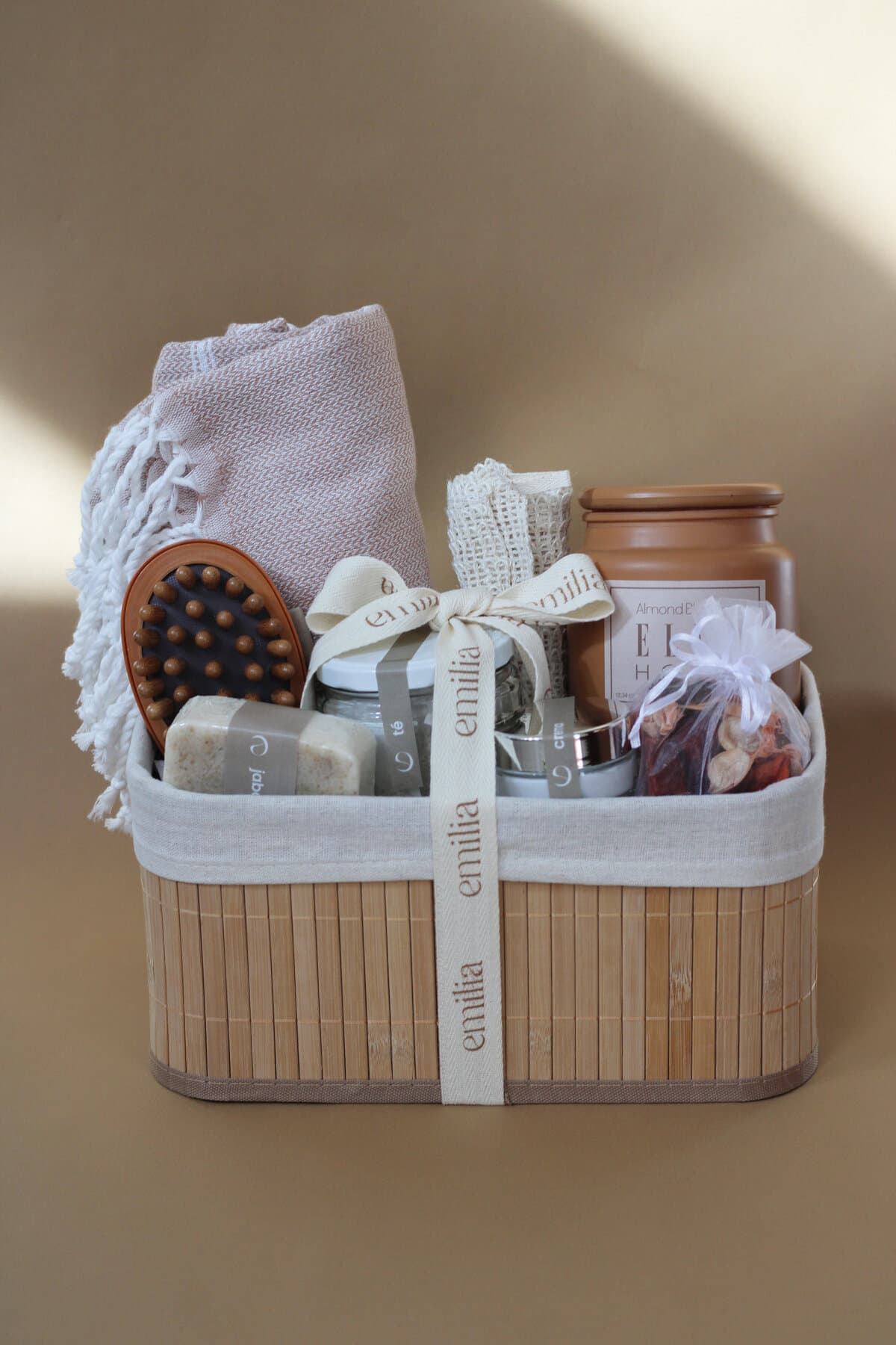 Emilia — detalles memorables